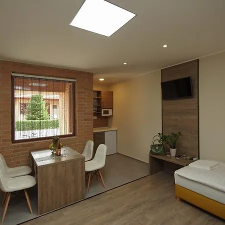 Apartment Mosoly Deluxe